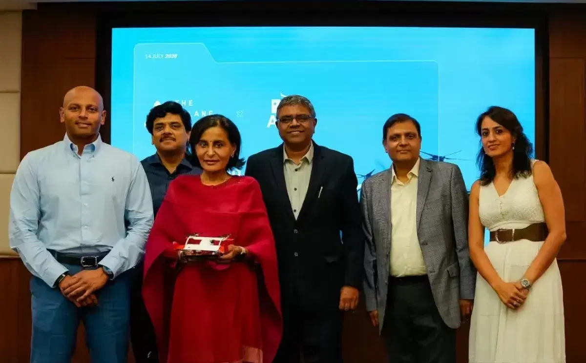 The Apollo Hospitals and ePlane teams at the signing